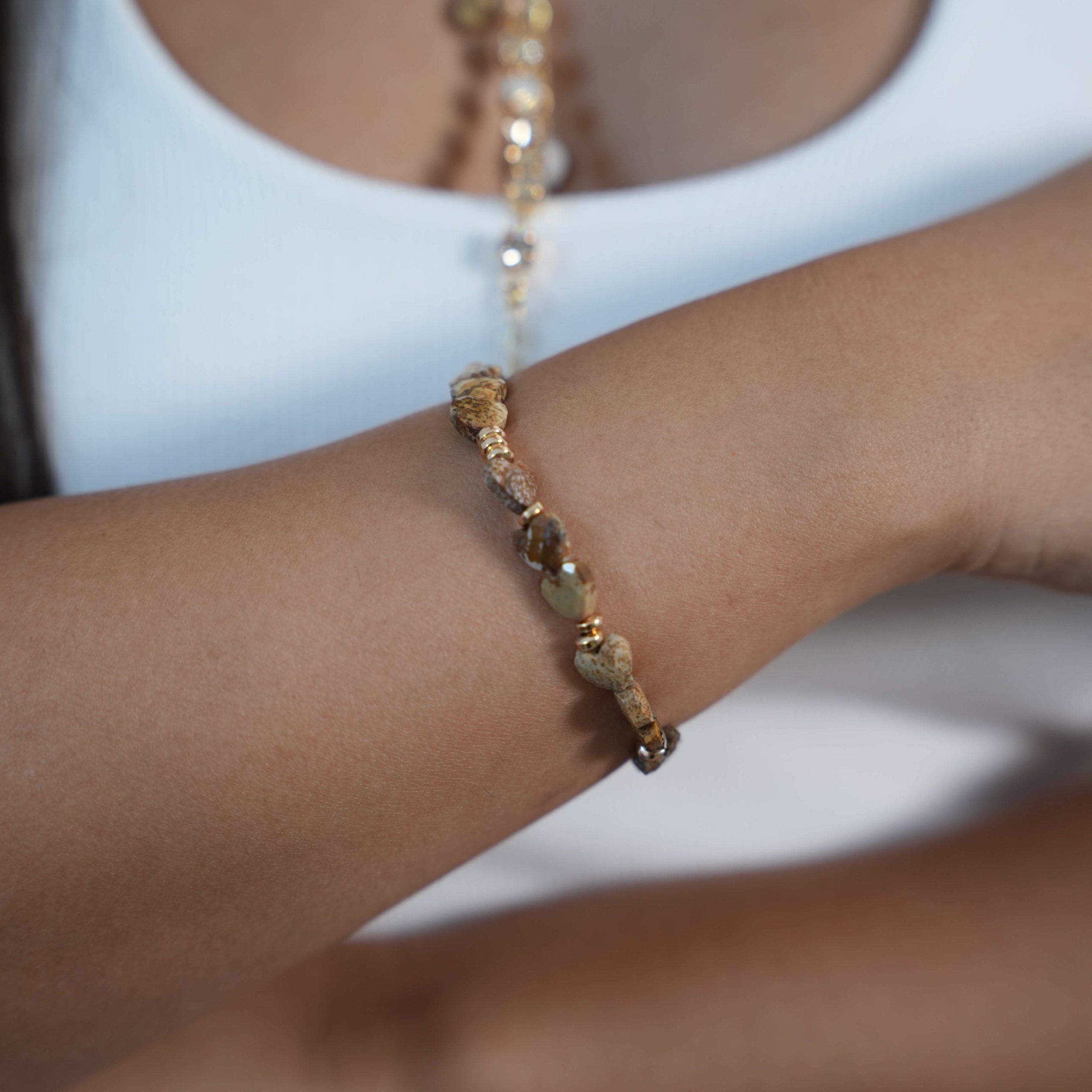 צמיד לבבות - שמפניה ג'אספר