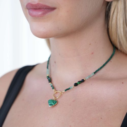 שרשרת אבן לב - ירוק מלכית