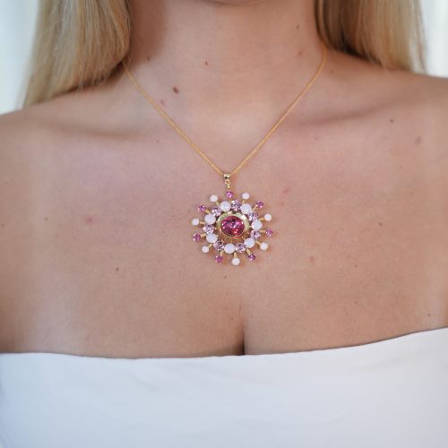 שרשרת שמש מאירה - ורוד